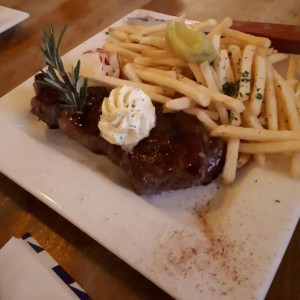 Steak im Hofbräuhas